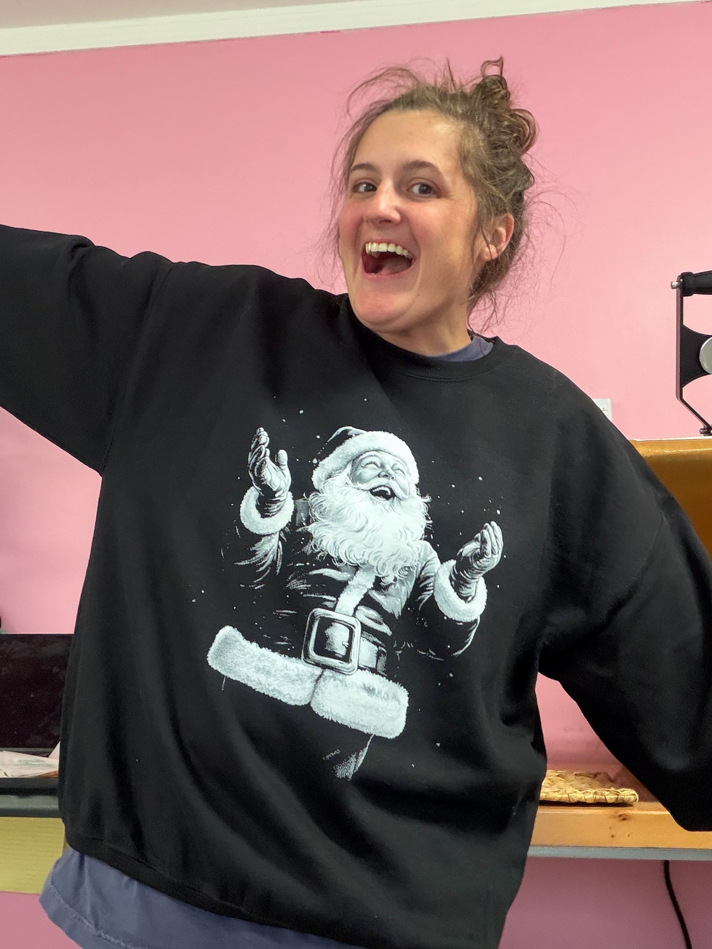 BLACK FRIDAY- Halftone Santa