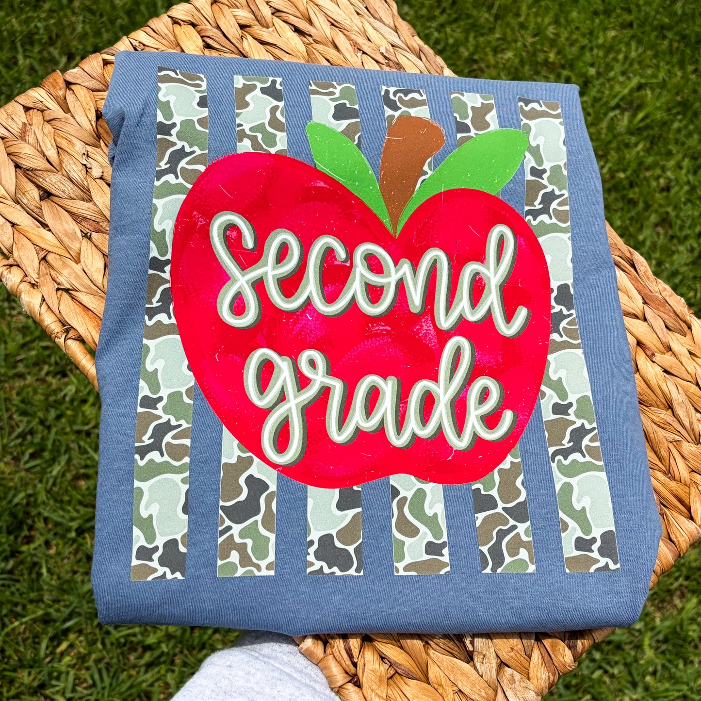 Camo Grade Level Apple